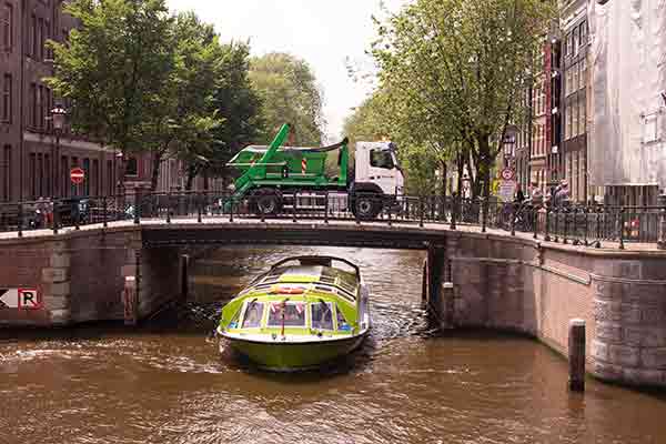 Puincontainer Amsterdam wagen
