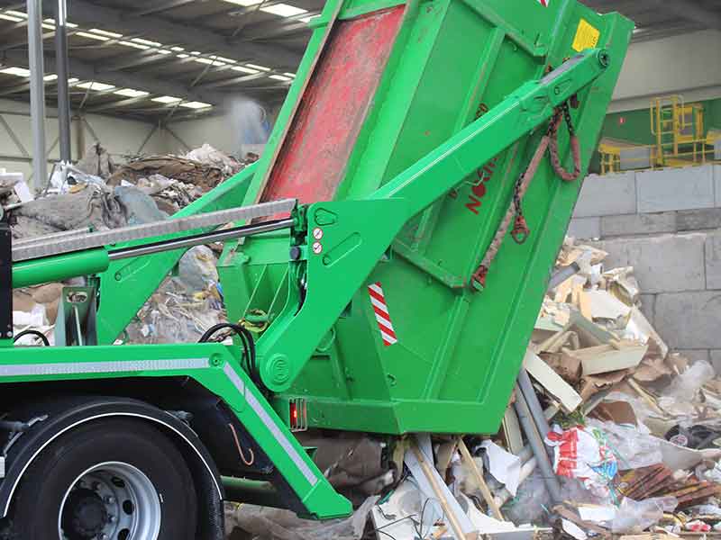 Goedkope container Amsterdam huren