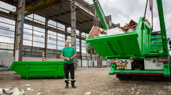 afval wegbrengen naar paridon containers